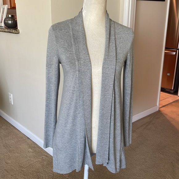 Vince Camuto Sweaters - Vince Camuto Gray Women's Open Front Cardigan Sweater